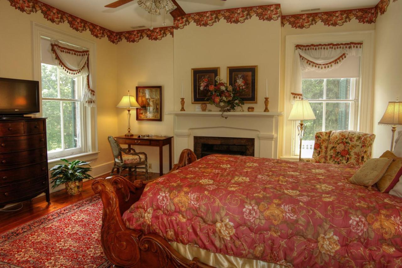 Rockwood Manor Bed & Breakfast Dublin Exterior photo